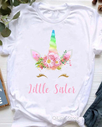 Dein fröhliches Einhorn T-Shirt mit