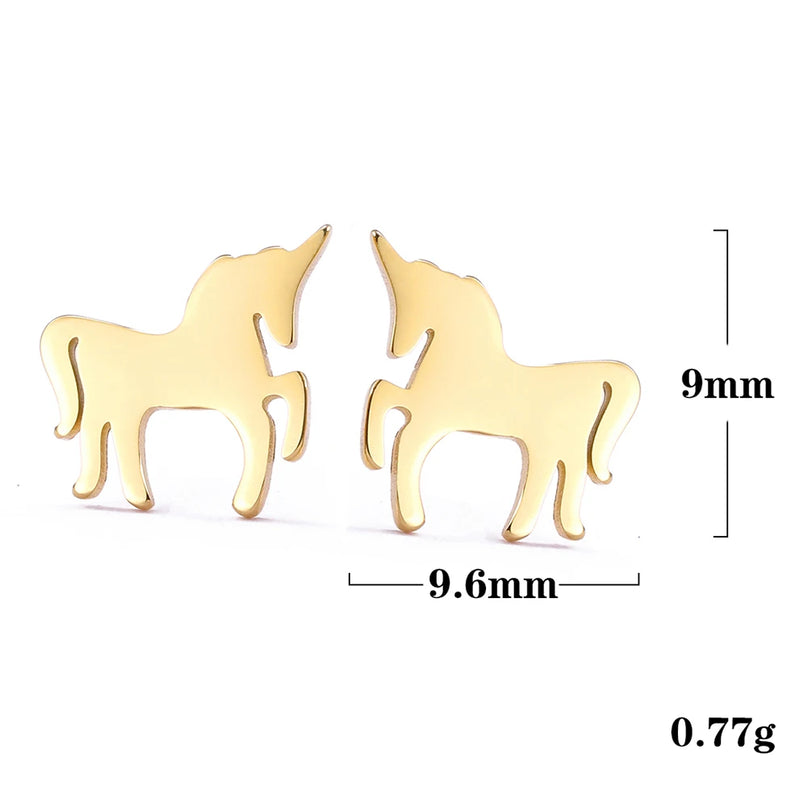 Einhorn Ohrringe in Gold aus Edelstahl, ein niedliches Mini-Tier-Design, das im Licht funkelt