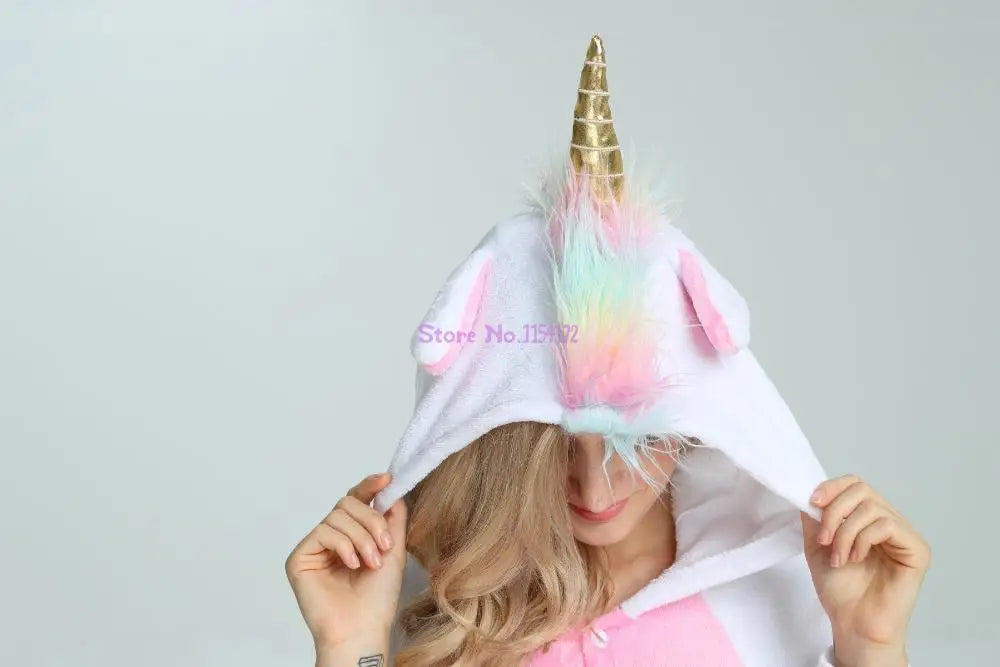 Dein Einhorn Onesie für süße Träume!