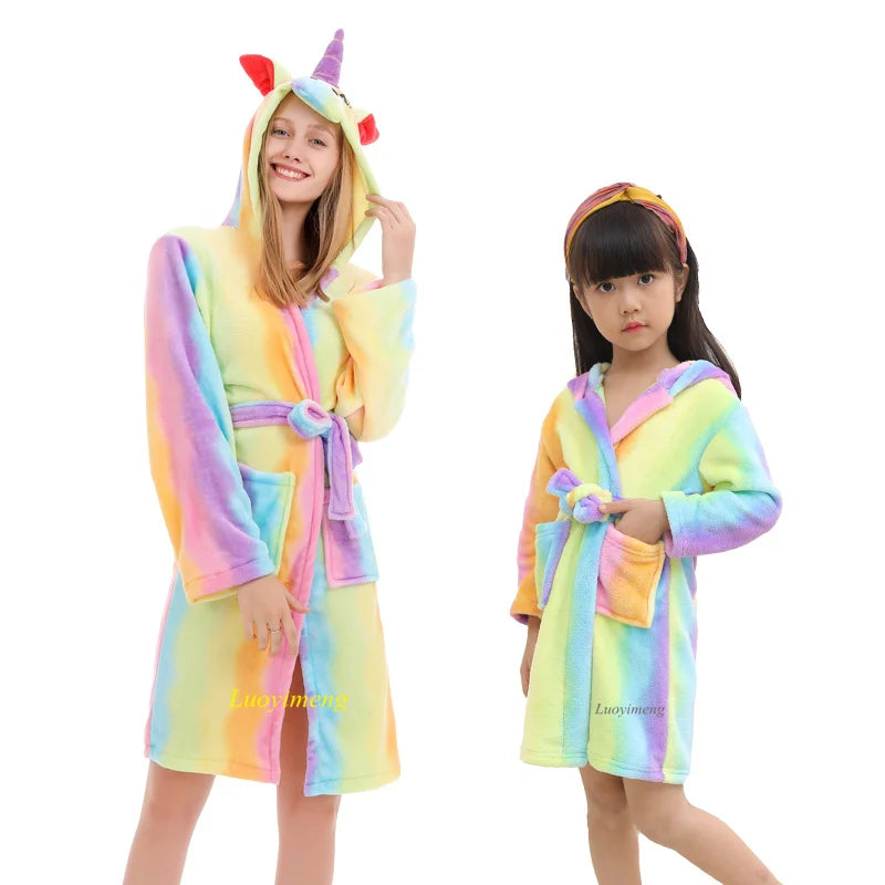 Kuscheliger Einhorn Pyjama für Groß & Klein