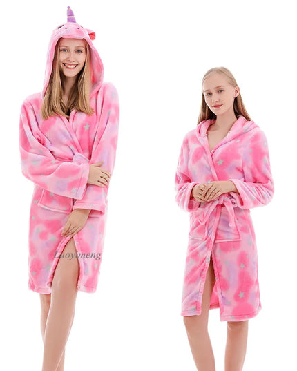 Kuscheliger Einhorn Pyjama für Groß & Klein