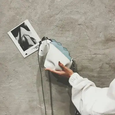 Weiße Einhorn Umhängetasche aus PU-Leder mit Einhorn-Dinosaurier-Design und Reißverschluss
