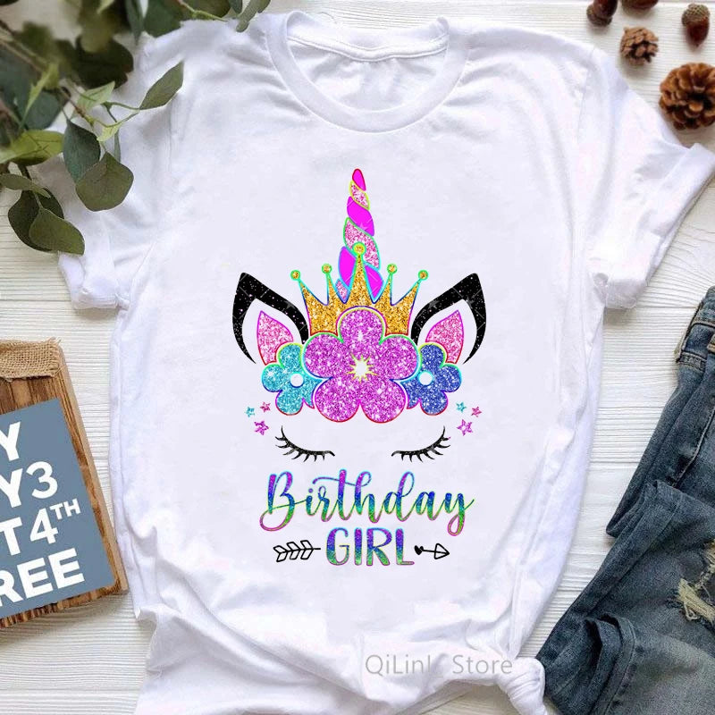 Dein fröhliches Einhorn T-Shirt mit