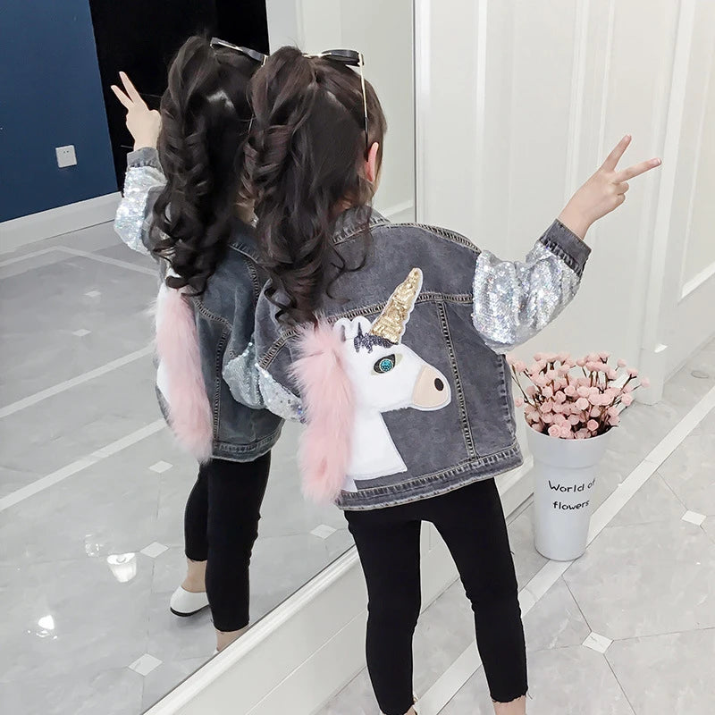 Deine glitzernde Einhorn Jacke für kleine
