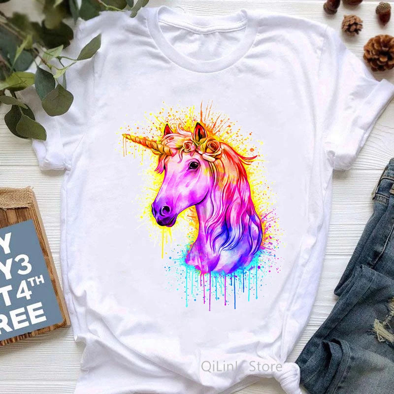 Dein fröhliches Einhorn T-Shirt mit