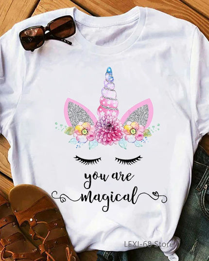 Zauberhaftes Einhorn T-Shirt: Du bist Magie!