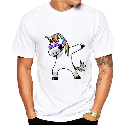 Männer Einhorn T-Shirt mit dabbing Einhorn Motiv in Hip Hop Pose und kurzen Ärmeln