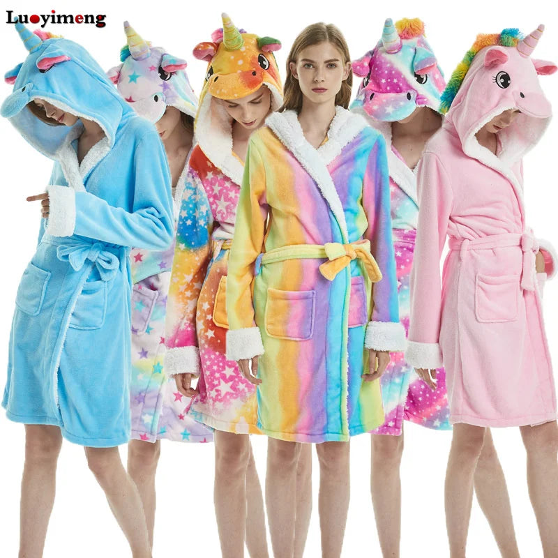 Warmer Einhorn Pyjama für kuschelige