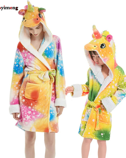 Warmer Einhorn Pyjama für kuschelige