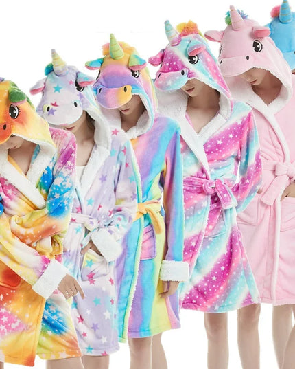 Warmer Einhorn Pyjama für kuschelige