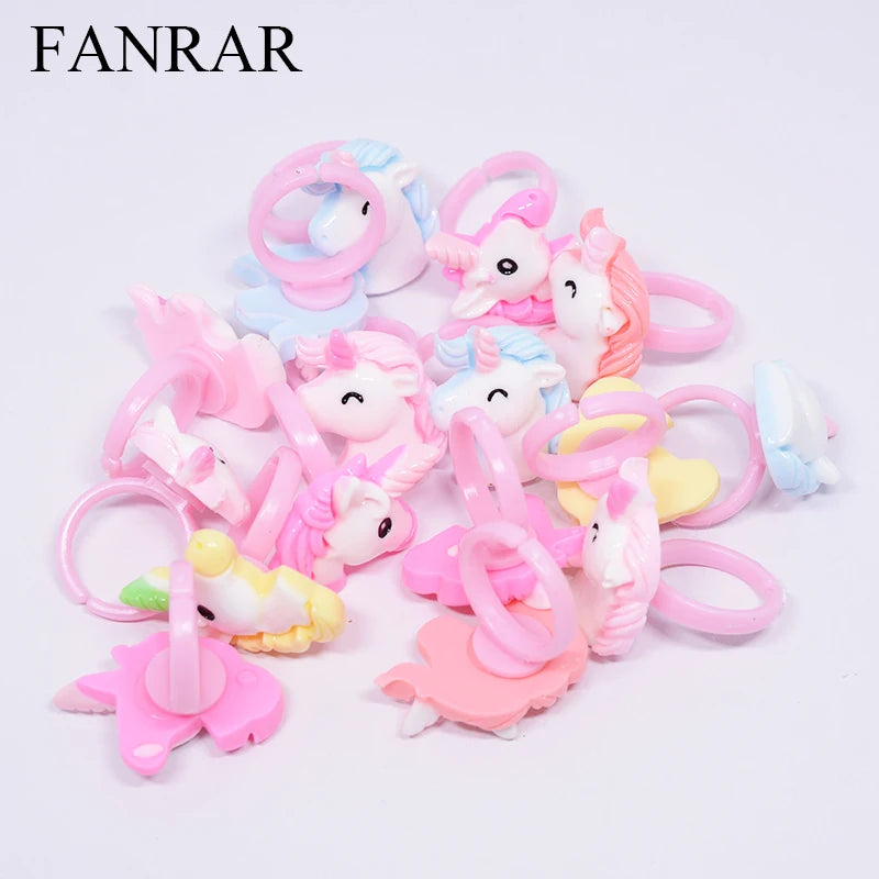 Bunte Einhorn Ringe für kleine Träumer!