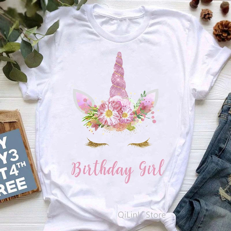 Dein Einhorn T-Shirt mit Blumen-Charme