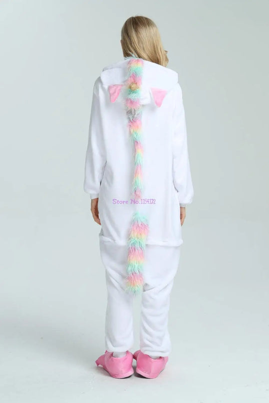Dein Einhorn Onesie für süße Träume!