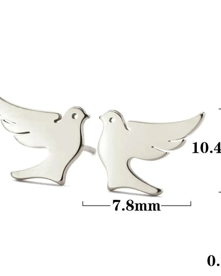 Glänzende Einhorn Ohrstecker in Silber