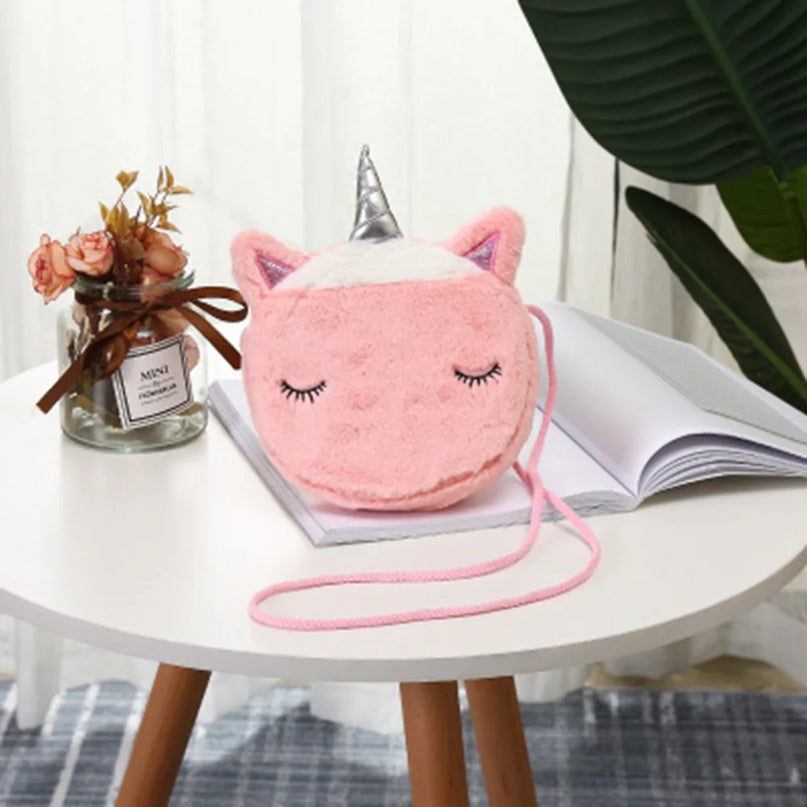 Träum süß mit deiner Einhorn Umhängetasche!