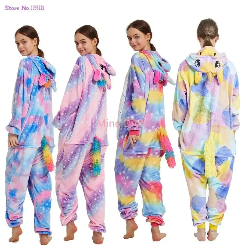 Dein kuscheliger Einhorn Onesie Panda-Style!