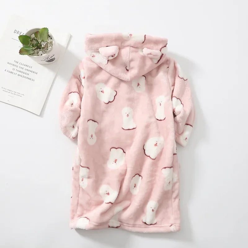 Süßer Einhorn Pyjama für kleine