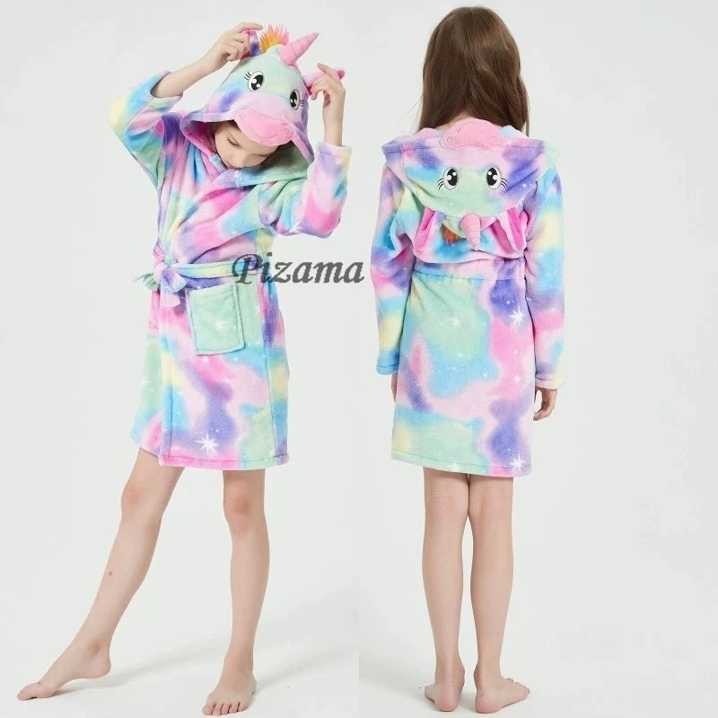 Funkelnder Einhorn Pyjama mit rosa Sternen