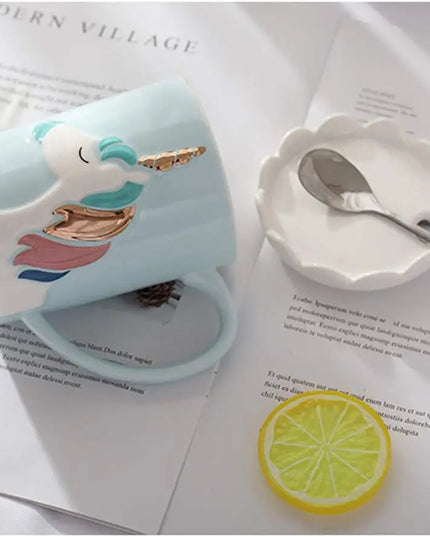Deine zauberhafte Einhorn Tasse mit Deckel!
