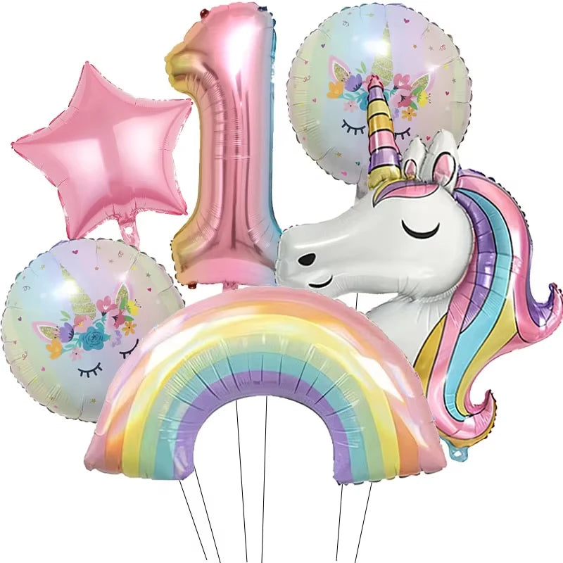 Großer runder Regenbogen Einhorn Aluminium Ballon mit einem farbenfrohen Einhorn und Wolkenmotiven für eine Partydekoration
