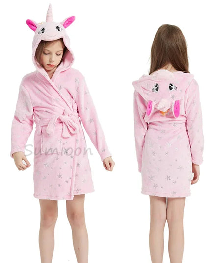 Dein Einhorn Pyjama mit frechem Wolfs-Design