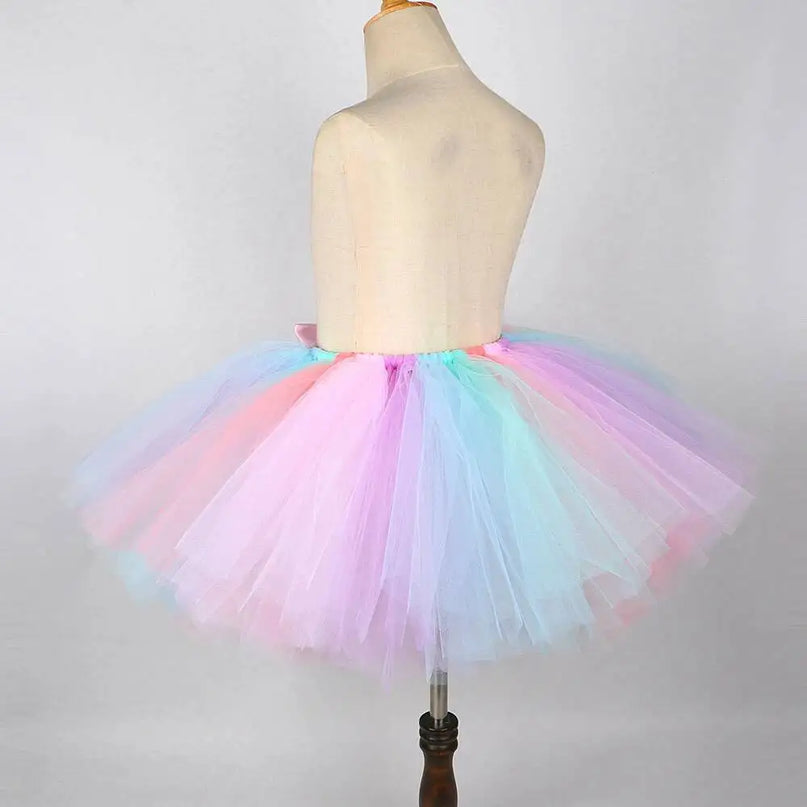 Dein zauberhaftes Einhorn Tutu Kostuem Set!