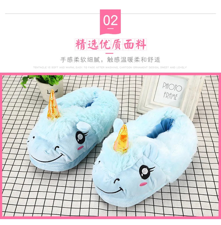 Blaue Einhorn Hausschuhe für winterliche