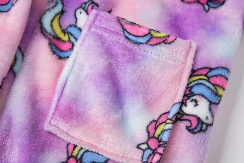 Dein zauberhafter Einhorn Pyjama für Mädchen