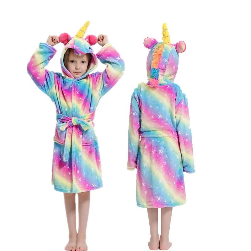 Fröhliche Einhorn Schuhe für bunte Träume