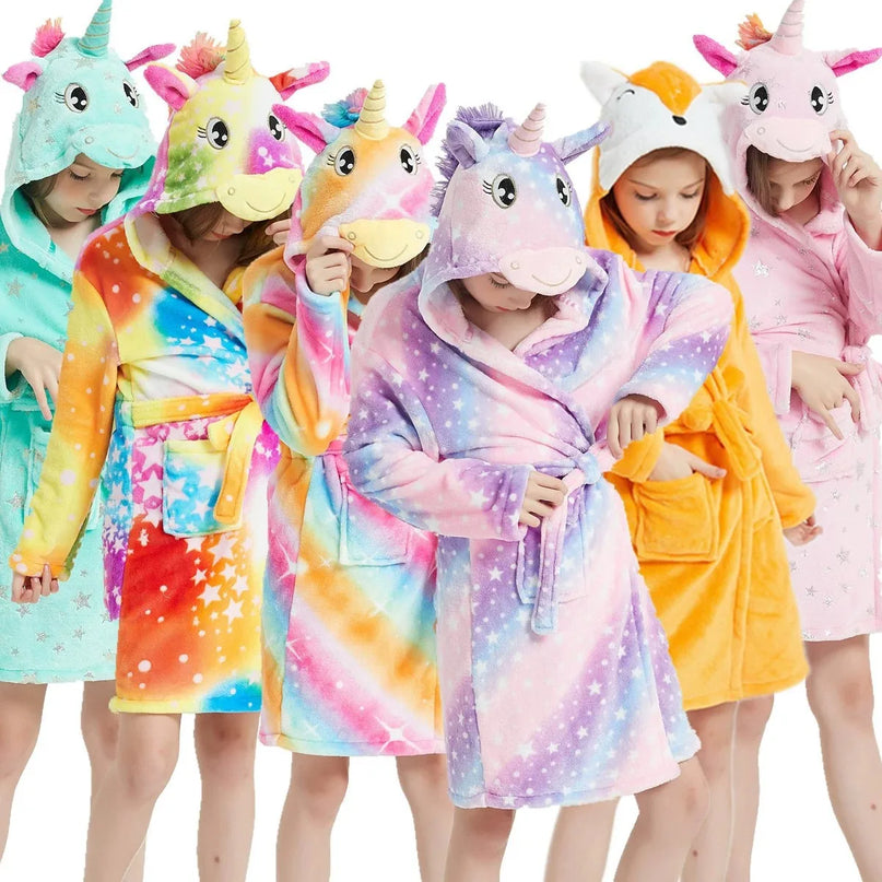Fröhliche Einhorn Schuhe für bunte Träume