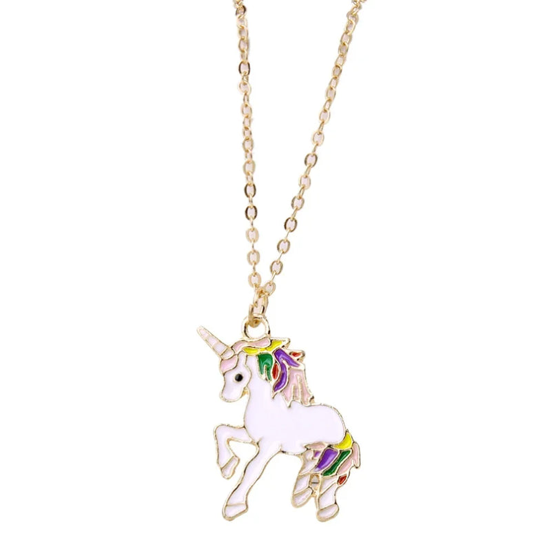 Deine flauschige Einhorn Kette in Lila!