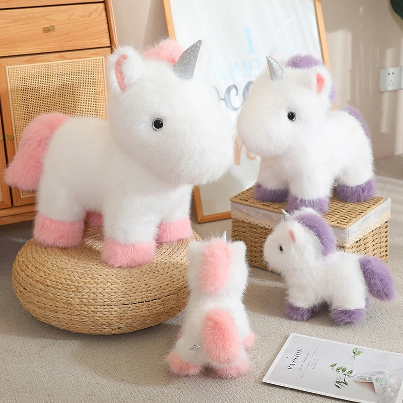 Dein süßes Regenbogen Einhorn Kissen!