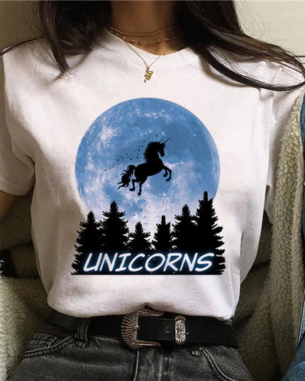 Dein verspieltes Einhorn T-Shirt wartet!