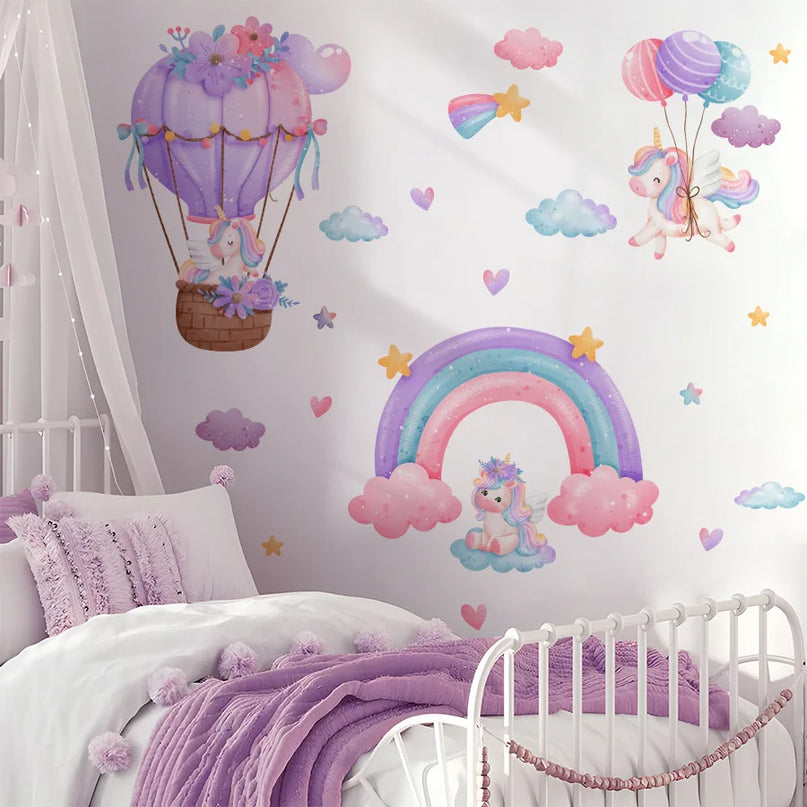 Wolken Einhorn Wandtattoo mit Heissluftballon