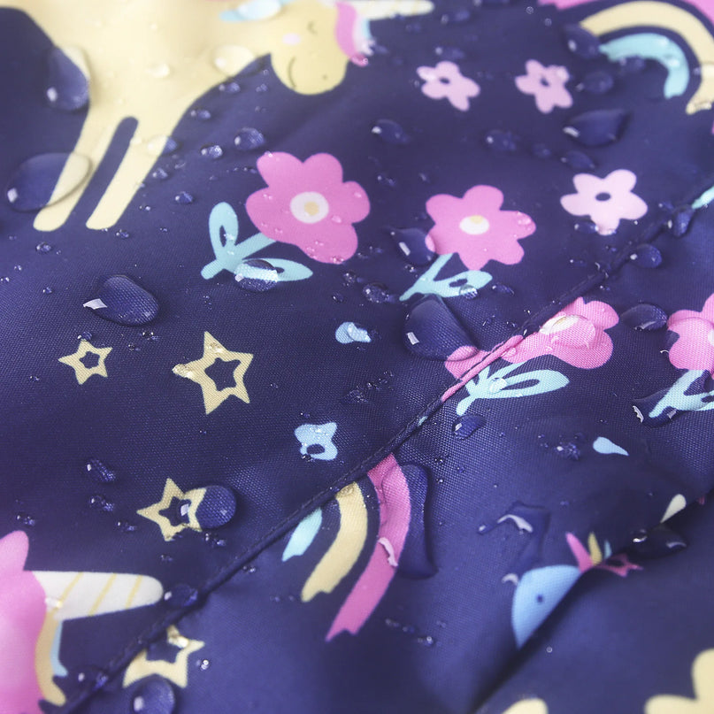 Deine fröhliche Einhorn Jacke für alle Fälle!