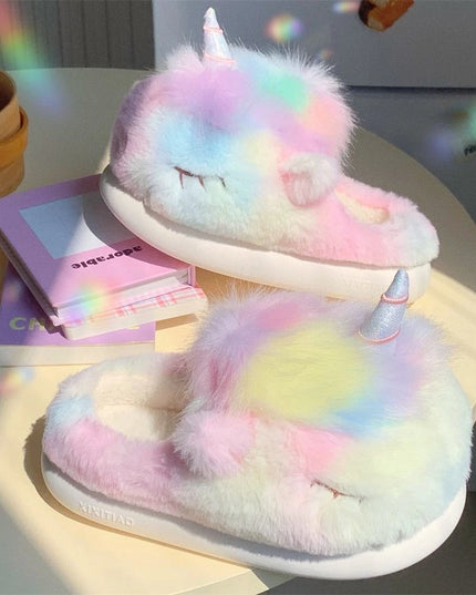 Kuschelige Einhorn Hausschuhe für deine Füße!