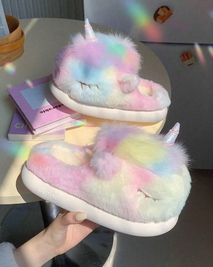 Kuschelige Einhorn Hausschuhe für deine Füße!