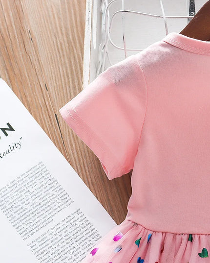 Süßes Einhorn Kleid für kleine Prinzessinnen!
