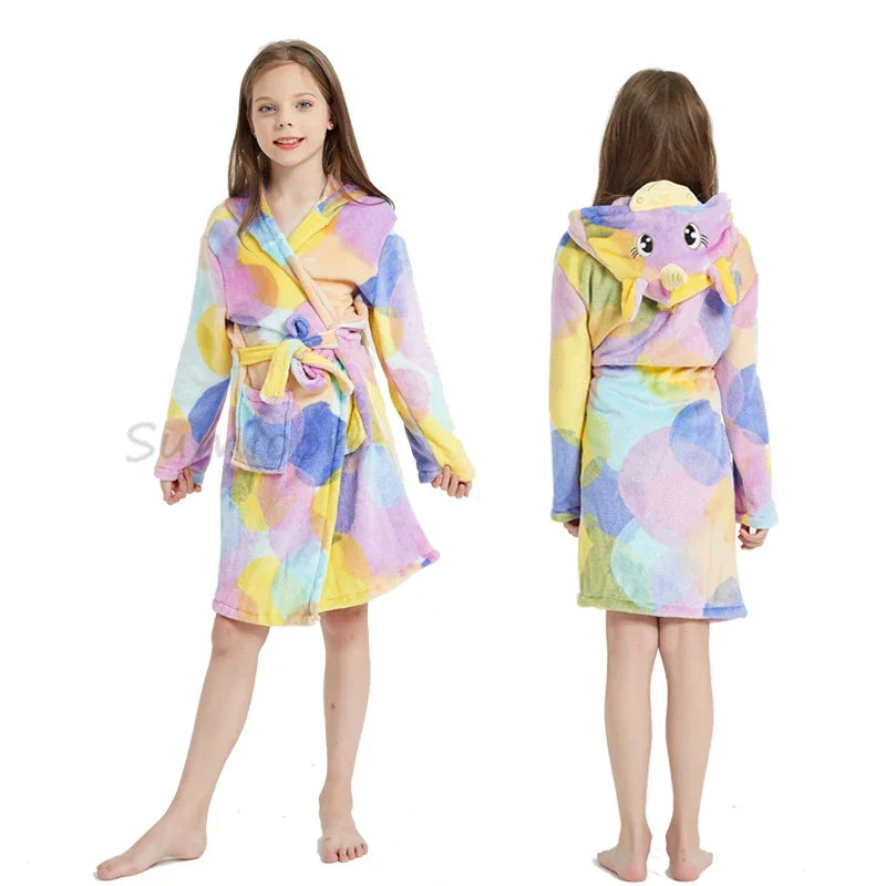Dein Einhorn Pyjama mit frechem Wolfs-Design