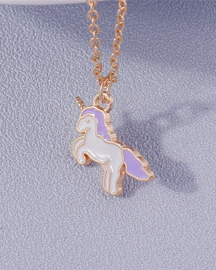 Einhorn Kette mit bunten Enamel-Anhängern, die Einhörner, Blumen, Herzen und Getränke darstellen