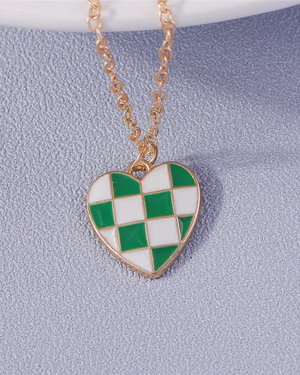 Deine bunte Einhorn Kette mit Enamel-Motiven!