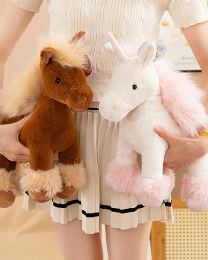 Niedliche lilafarbene Einhorn Plüsch-Tasche in 25cm, ideal als Begleiter für unterwegs für Mädchen