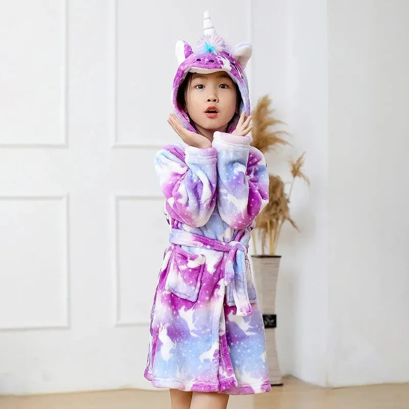 Flauschiger Einhorn Pyjama für deine