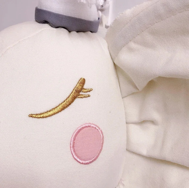 Flauschiges Einhorn Wandbild für dein Reich!