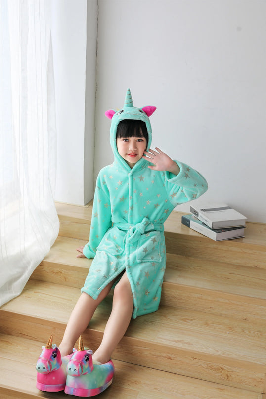Dein süßer Einhorn Pyjama für zauberhafte