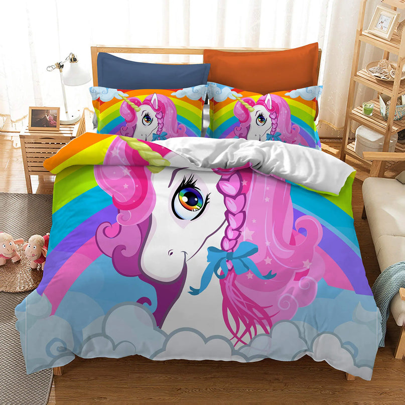 Farbige Träume mit deiner Einhorn Bettwäsche!