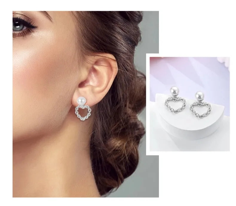 Niedliche Einhorn Ohrringe mit blauen Augen!