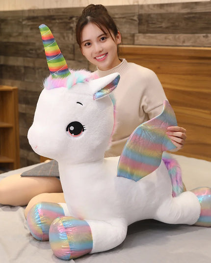 Dein flauschiges Einhorn Kissen mit Flügeln!