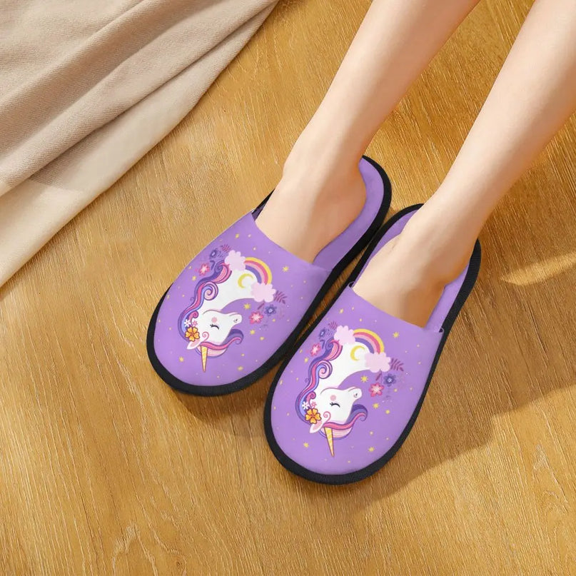 Deine neuen Einhorn Hausschuhe – so weich!