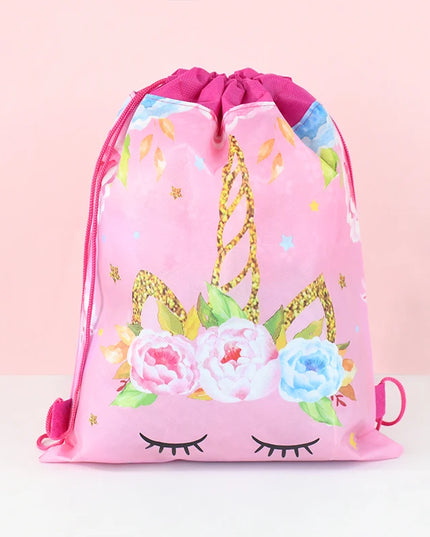 Einhorn Rucksack B05 mit Kordelzug, farbenfrohes Design mit Cartoon-Einhorn auf Vliesstoff